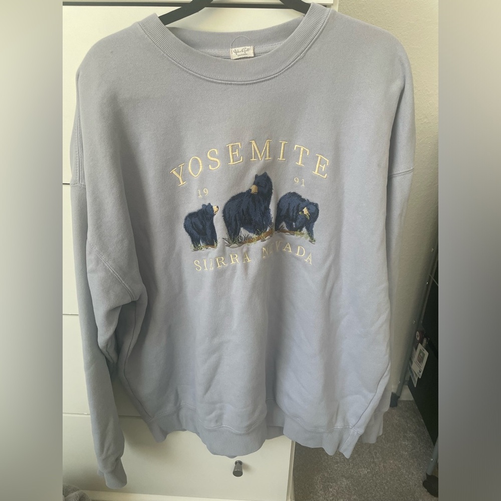 Brandy Melville Gray Yosemite Sweatshirt